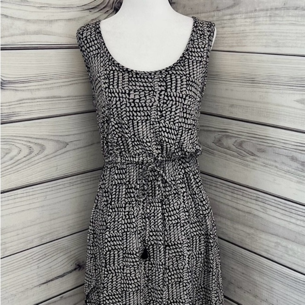 Lucky Brand Black and White Tie Front Sleeveless Midi Dress